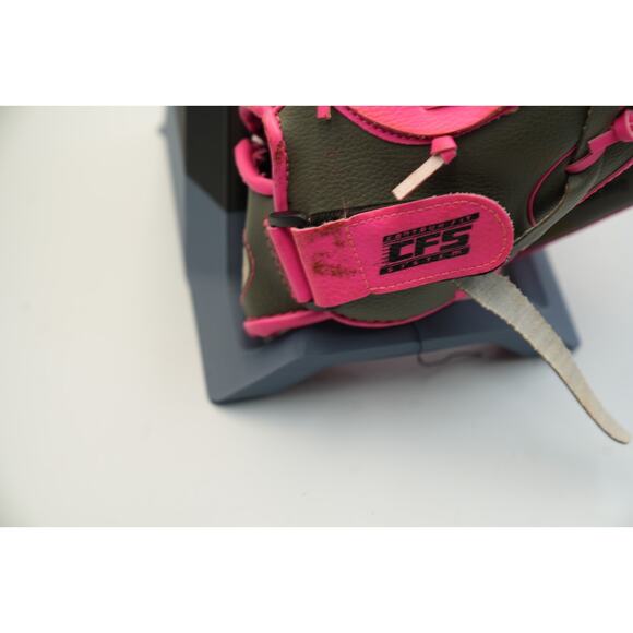 Franklin Pink & Grey CFS 22700 10.5 " Left Hand Softball Fielder Glove - Picture 6 of 8